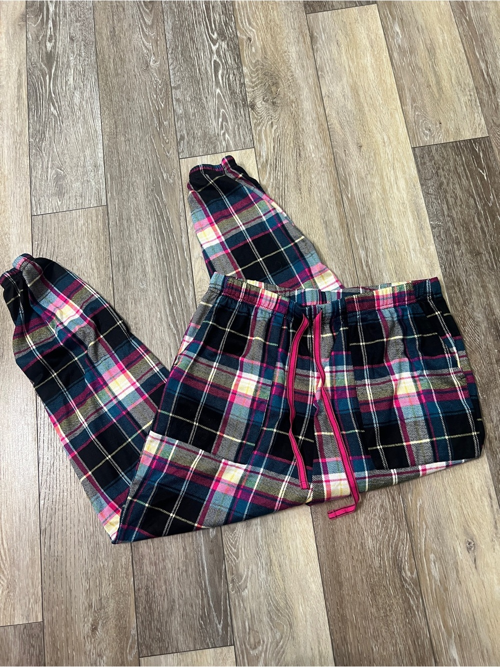 Joyspun plaid jogger pajama bottoms